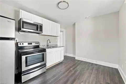 Kitchen - 607 E Pembroke Ave, Hampton, VA 23669 photo 2 of 2