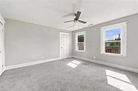 Bedroom - 607 E Pembroke Ave, Hampton, VA 23669 photo 7 of 8