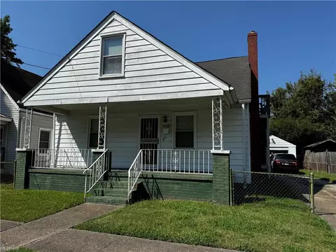 2010 Piedmont Ave, Portsmouth, VA 23704