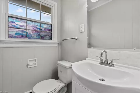 Bath - 929 Foley Dr, Williamsburg, VA 23185 photo 1 of 4
