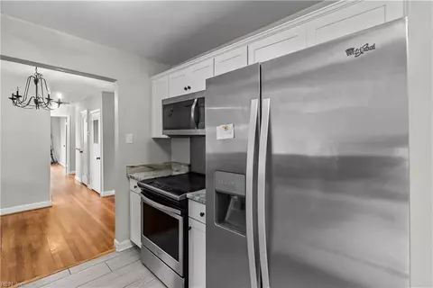 Entry Way - 929 Foley Dr, Williamsburg, VA 23185 photo 1 of 2