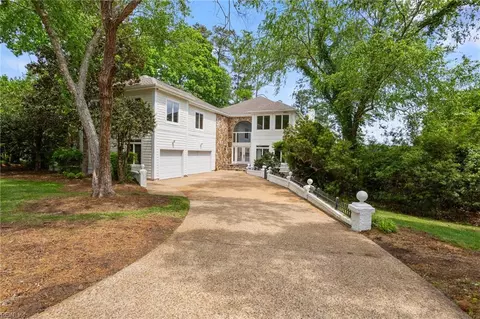 924 Enfield Chse Chase, Virginia Beach, VA 23452