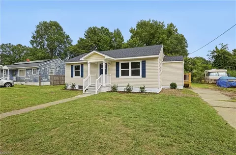 510 Bunche Blvd, Portsmouth, VA 23701