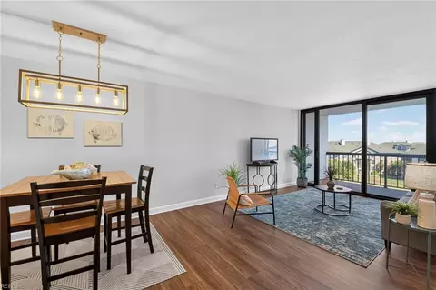 3288 Page Ave #513, Virginia Beach, VA 23451