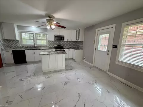 Kitchen - 1452 E Pembroke Ave, Hampton, VA 23663 photo 2 of 4
