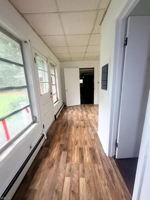 Entry Way - 30492 Boston Rd, Accomack County, VA 23422 photo 1 of 1