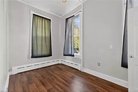 Bedroom - 406 S Armistead Ave, Hampton, VA 23669 photo 1 of 3