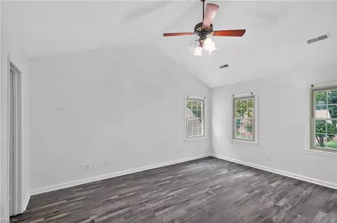 Other - 216 Admiral Ct, Hampton, VA 23669 photo 7 of 11