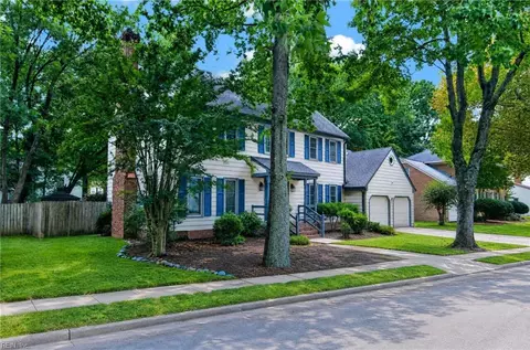 Exterior - 216 Admiral Ct, Hampton, VA 23669 photo 2 of 8