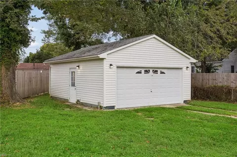 Other - 23 Laurel Dr, Hampton, VA 23669 photo 5 of 7