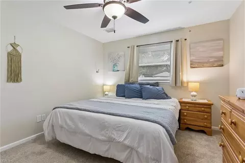 Bedroom - 16 Longwood Dr, Hampton, VA 23669 photo 3 of 5