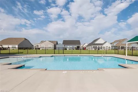 Exterior - 189 Royal Blackheath, Smithfield, VA 23430 photo 4 of 4