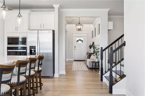 Entry Way - 189 Royal Blackheath, Smithfield, VA 23430 photo 6 of 11