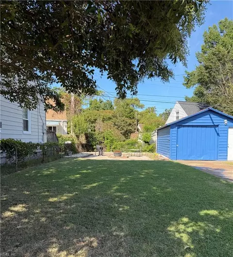 Exterior - 57 Henry St, Hampton, VA 23669 photo 7 of 7