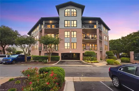 3236 Page Ave #201, Virginia Beach, VA 23451