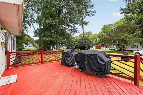 Exterior - 705 Berkshire Ter, Hampton, VA 23666 photo 3 of 10