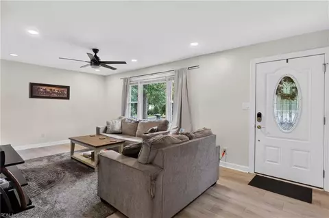 Other - 705 Berkshire Ter, Hampton, VA 23666 photo 8 of 19