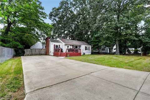 Exterior - 705 Berkshire Ter, Hampton, VA 23666 photo 1 of 10