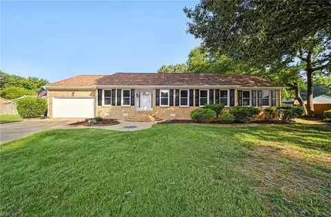 4852 Graystone Ct, Virginia Beach, VA 23464