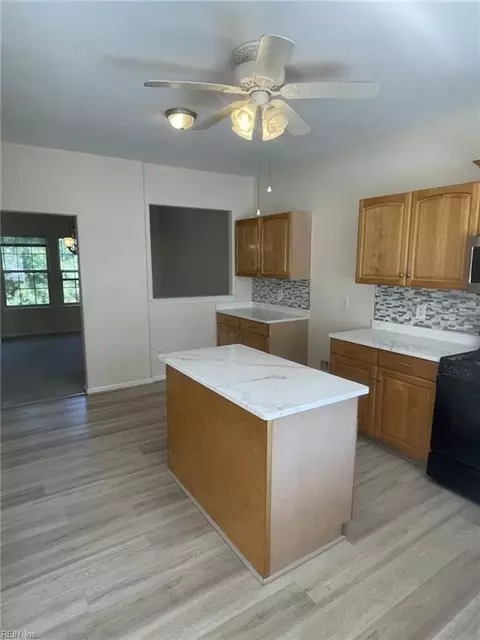 Kitchen - 2064 Nicklaus Dr, Suffolk, VA 23435 photo 3 of 3