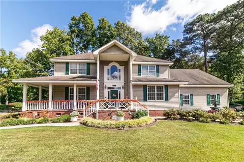 708 Pebble Quay Quay, Chesapeake, VA 23320