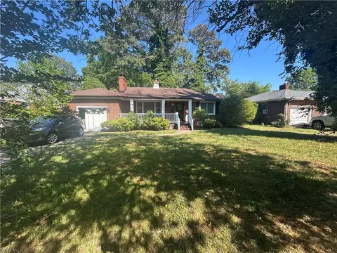203 Bonney Ter, Portsmouth, VA 23704
