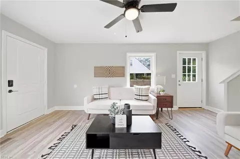 Living - 532 Birmingham Ave, Norfolk, VA 23505 photo 2 of 3