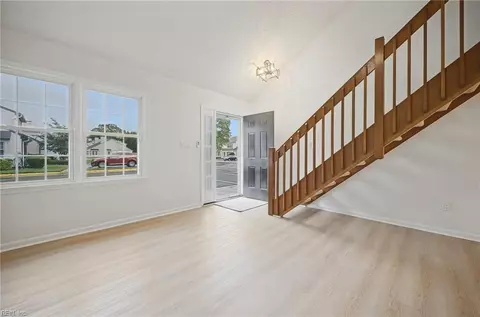 Other - 127 Parkway Dr, Hampton, VA 23669 photo 3 of 5
