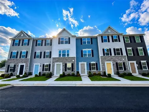 148 Shipwright Ln, Suffolk, VA 23434
