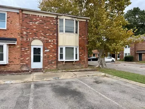 1936 Darnell Dr, Virginia Beach, VA 23455