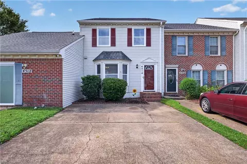 4514 Renwood Ct, Virginia Beach, VA 23462
