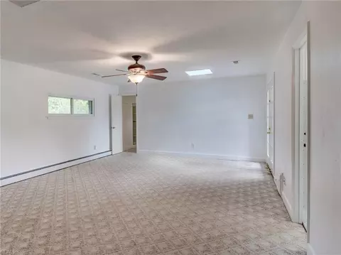 Living - 101 Stadium Dr, Chesapeake, VA 23322 photo 5 of 5