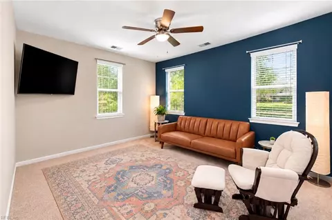 4512 Turnworth Arch Arch, Virginia Beach, VA 23456