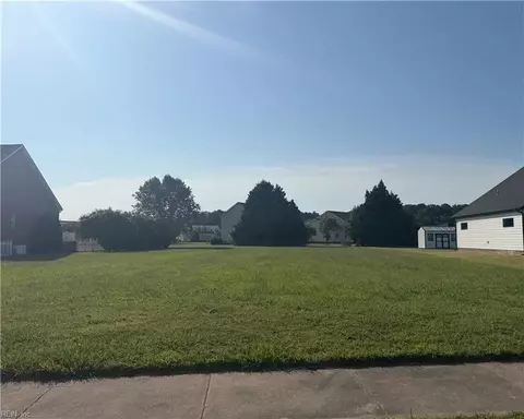 120 Pelican Pointe Dr, Elizabeth City, NC 27909