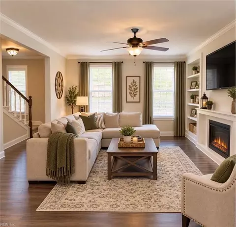 Living - 7 White Oak Trl, Hampton, VA 23669 photo 1 of 7