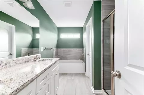 Entry Way - 517 Dixie Dr, Norfolk, VA 23505 photo 11 of 11
