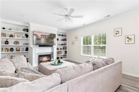 Other - 517 Dixie Dr, Norfolk, VA 23505 photo 1 of 8