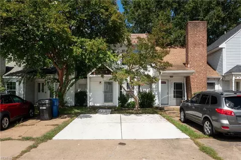 3872 Buchanan Dr, Virginia Beach, VA 23453