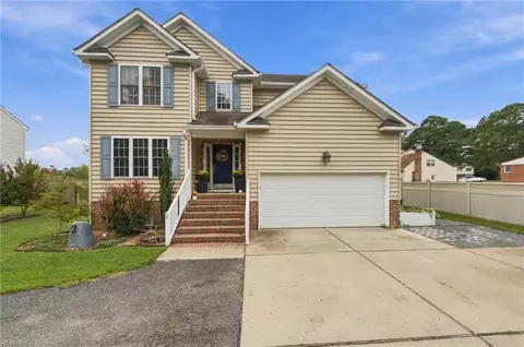 4 Walters Ln, Hampton, VA 23666