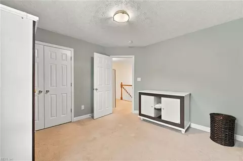 Other - 4 Walters Ln, Hampton, VA 23666 photo 7 of 9
