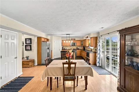 Other - 4 Walters Ln, Hampton, VA 23666 photo 3 of 9