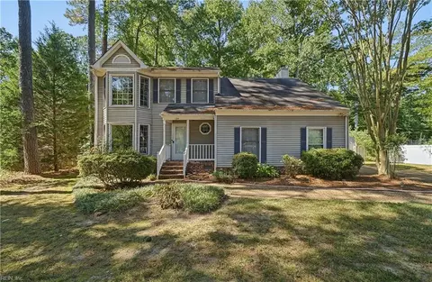 154 Smith St, Poquoson, VA 23662
