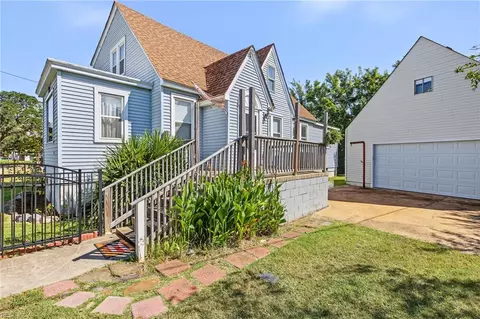 9630 13th View St, Norfolk, VA 23503