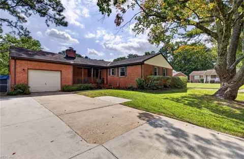 1098 Clear Springs Ln, Virginia Beach, VA 23464