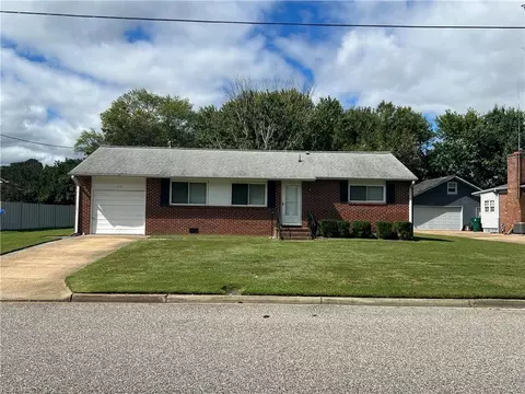 103 Belgrave Rd, Newport News, VA 23602