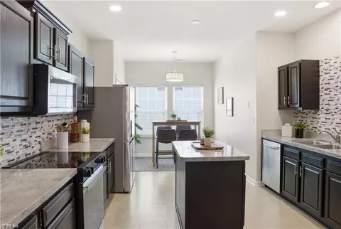 4025 Palmer Ct, Suffolk, VA 23435