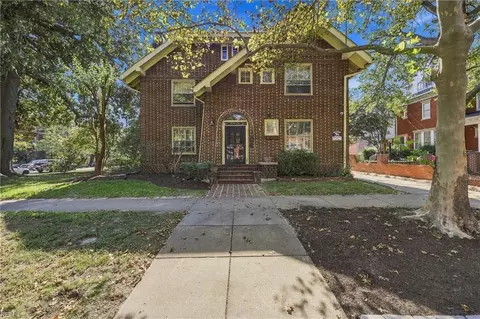 607 W Princess Anne Rd, Norfolk, VA 23517