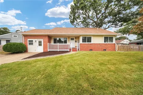 6905 Adele Dr, Norfolk, VA 23518