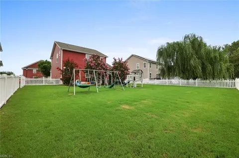 Exterior - 3145 Codorus St, Chesapeake, VA 23323 photo 2 of 10