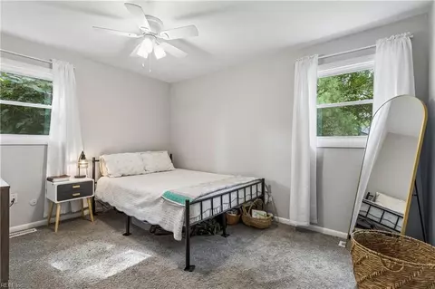 Bedroom - 4316 Taylor Rd, Chesapeake, VA 23321 photo 3 of 6